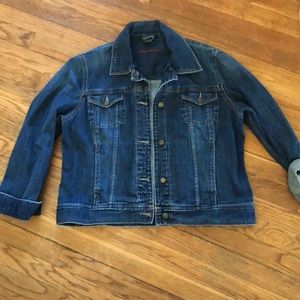 >>sold<< Eddie Bauer Classic Jean Jacket